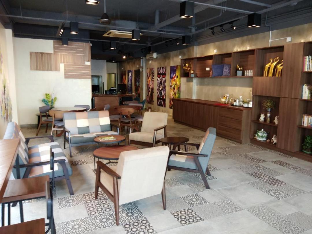 קאג'אנג Raintree Boutique Hotel מראה חיצוני תמונה