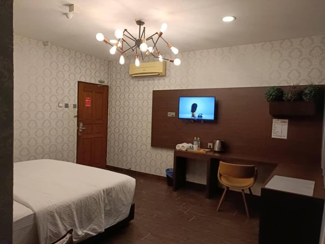 קאג'אנג Raintree Boutique Hotel מראה חיצוני תמונה